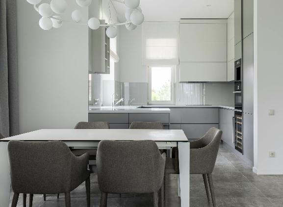 Thuisschoonmaak | Schoonmaak keuken Thuisschoonmaak | Tweewekelijkse schoonmaak